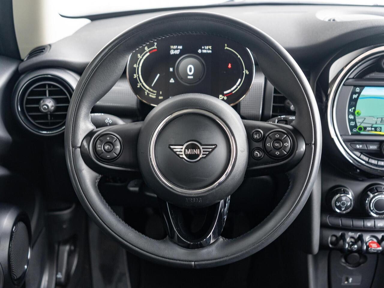 Mini COOPER 3-deurs Business Plus Navigatie + Keyless entree