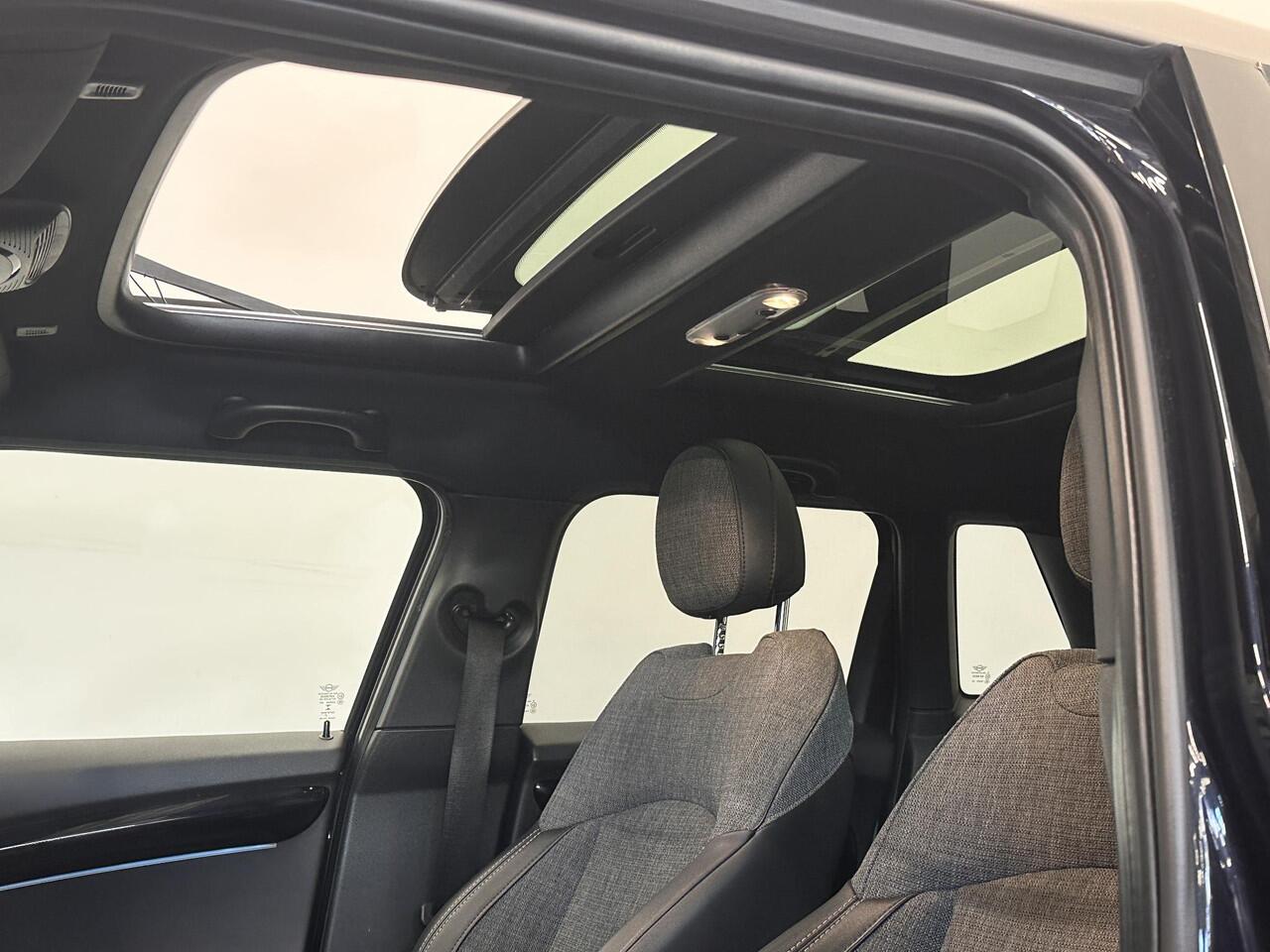Mini COOPER Mini 1.5 Yours 5-DRS DCT-7 Aut. 136pk Panoramadak Sportstoelen Navi Carplay PDC Achter+Camera Full LED Armsteun Cruise Control Stoelverwarming