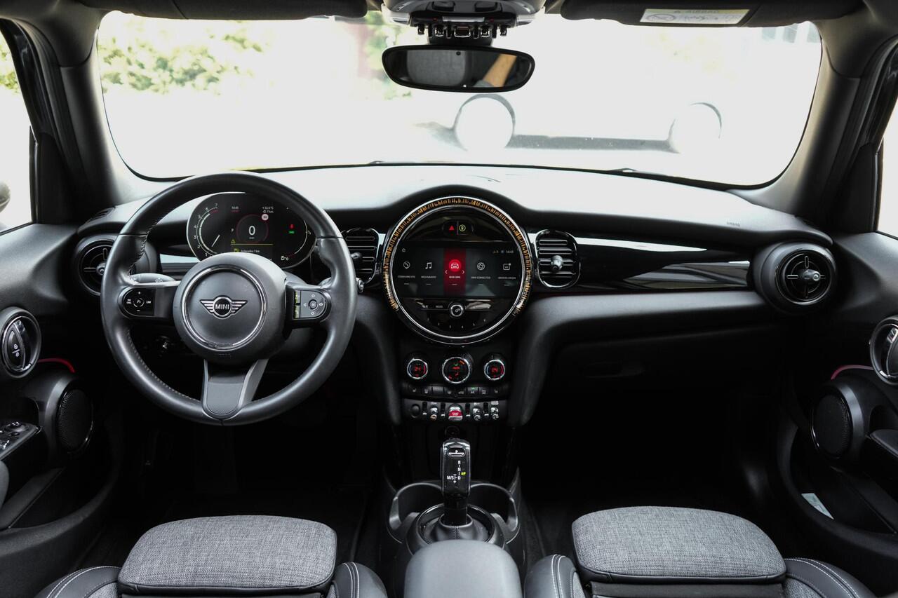 Mini COOPER Mini 1.5 | PANO | CAMERA | STOELVERW. | CRUISE