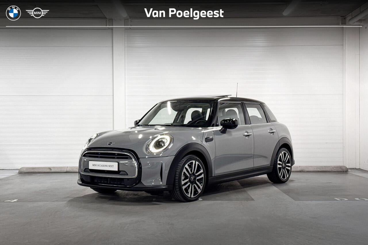 Mini COOPER 5-deurs Business Edition | Panoramadak | Sportstoelen | Parkeersensoren