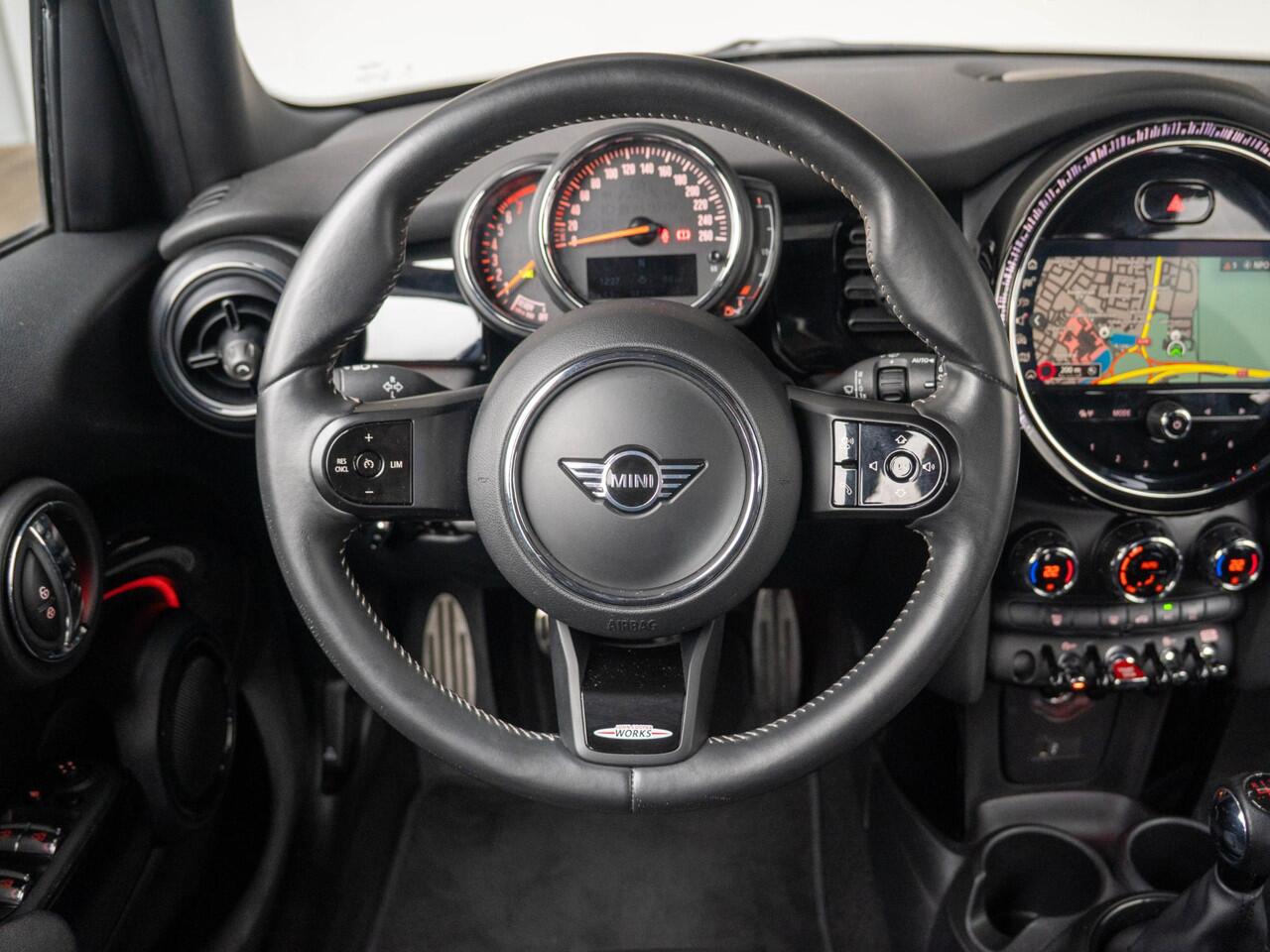 Mini COOPER 5-deurs John Cooper Works pakket