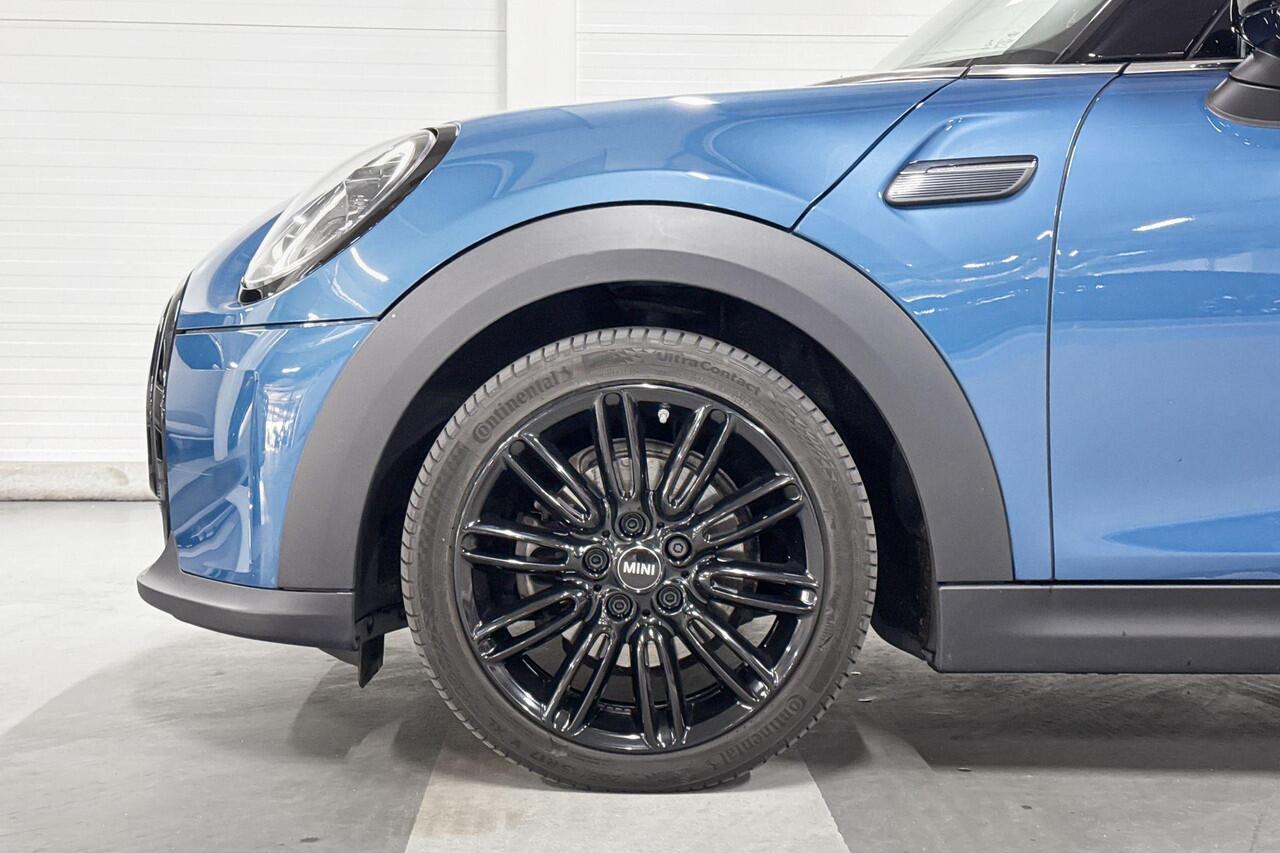 Mini COOPER 3-deurs Business Edition | Stuurwielverwarming | Panoramadak | Stoelverwarming