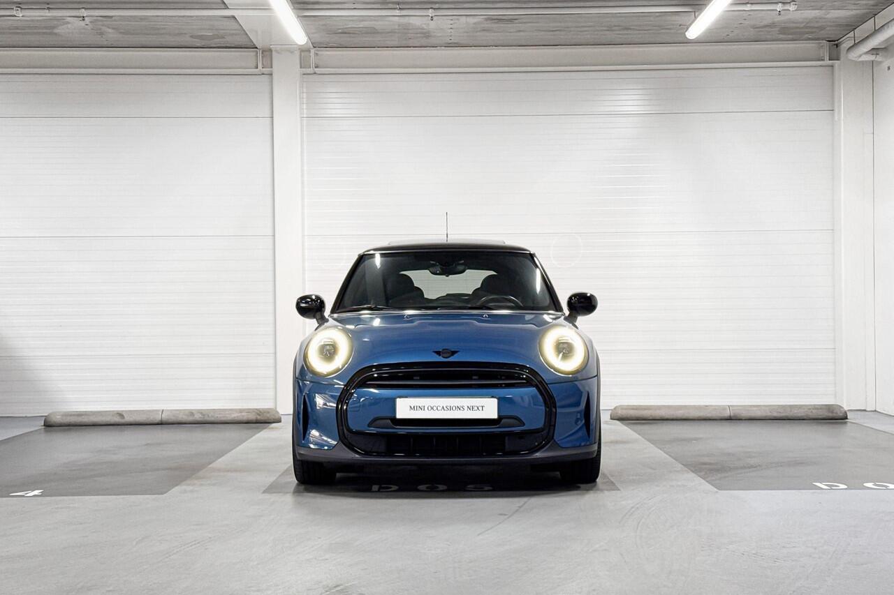 Mini COOPER 3-deurs Business Edition | Stuurwielverwarming | Panoramadak | Stoelverwarming