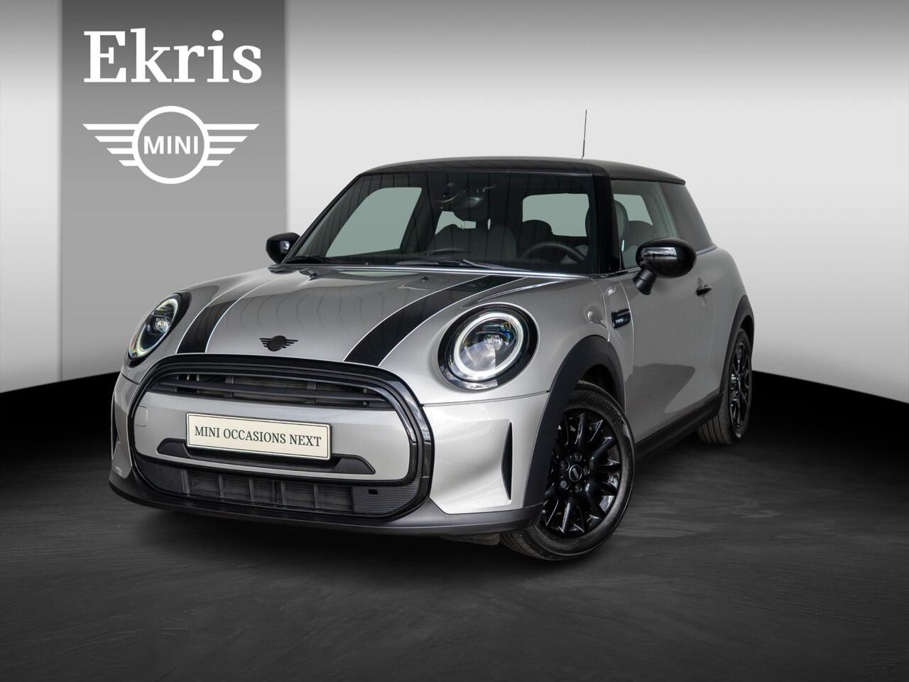 Mini COOPER 3-deurs Piano black exterieur + Apple CarPlay + Stoelverwarming