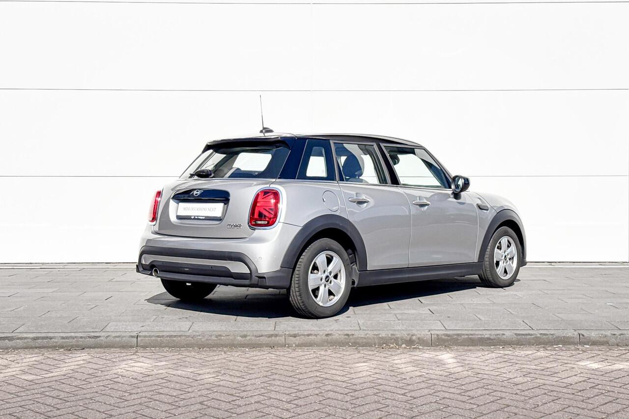 Mini COOPER 5-deurs Essential