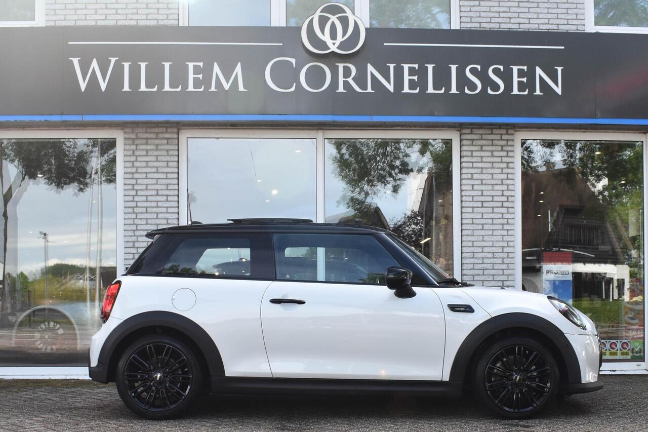 Mini COOPER Mini 1.5 Camden Pano Leder Camera Navi Harman/Ka