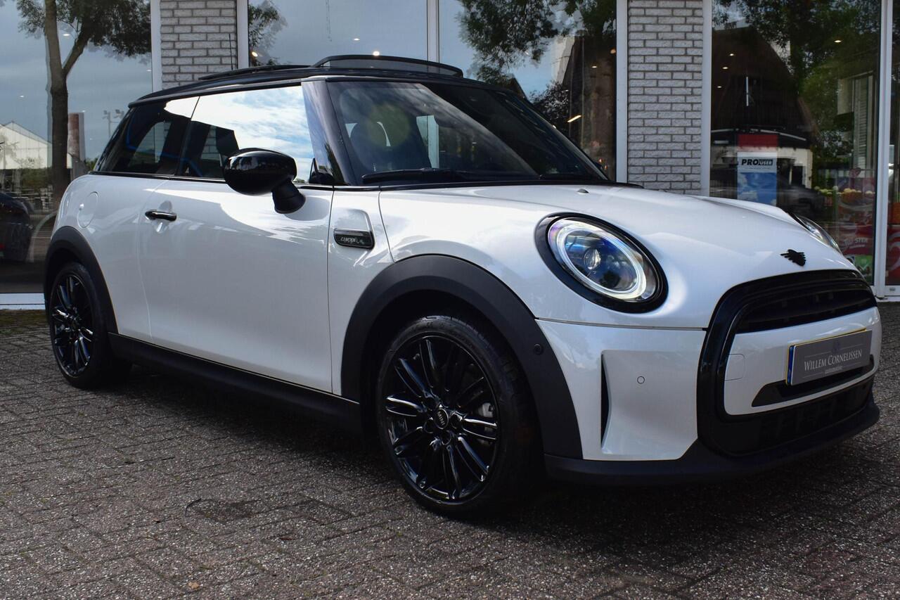 Mini COOPER Mini 1.5 Camden Pano Leder Camera Navi Harman/Ka
