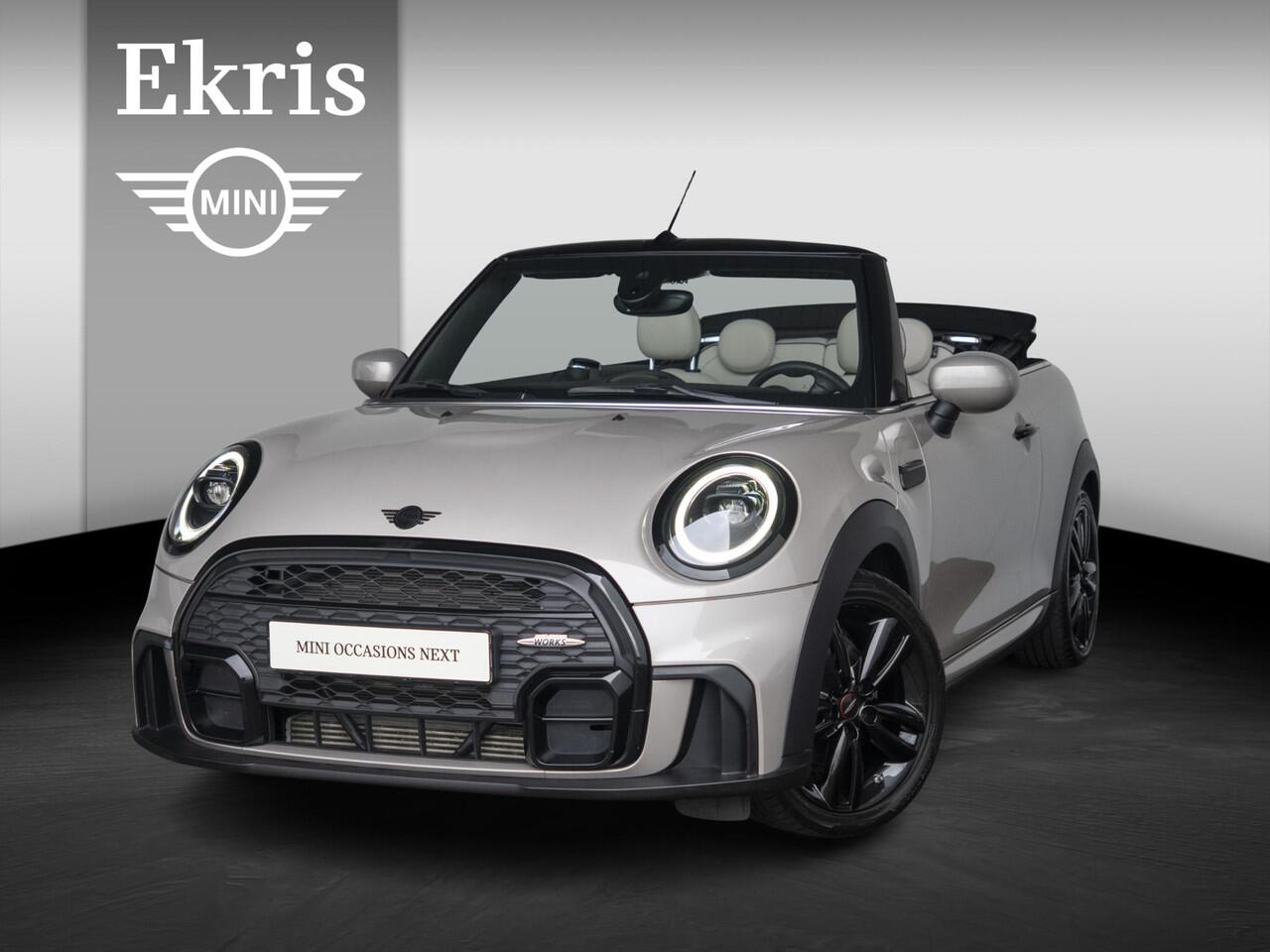 Mini COOPER Cabrio Aut. JCW pakket + Stoelverwarming + Carplay
