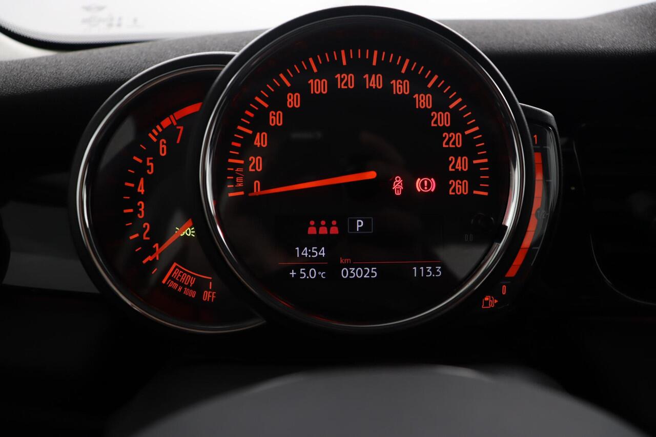 Mini COOPER Mini 1.5 Classic | Apple Carplay/Android Auto | cruise control | parkeersensor achter |