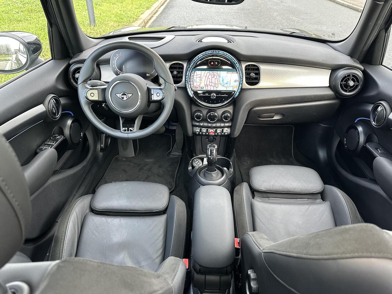 Mini COOPER 1.5 Yours Leder, Pano, Head Up, Keyless
