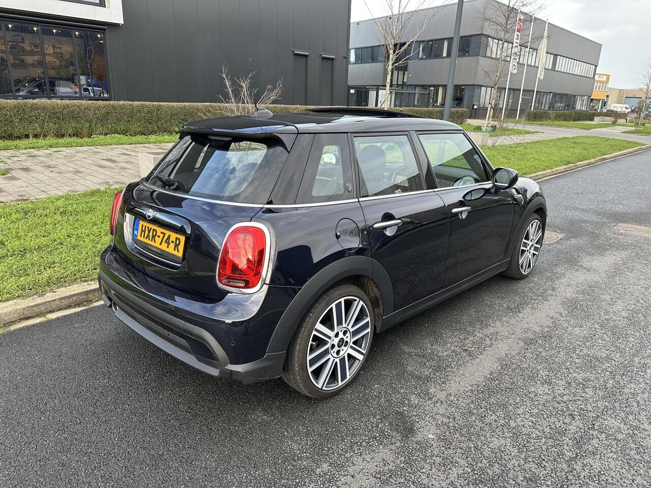 Mini COOPER 1.5 Yours Leder, Pano, Head Up, Keyless