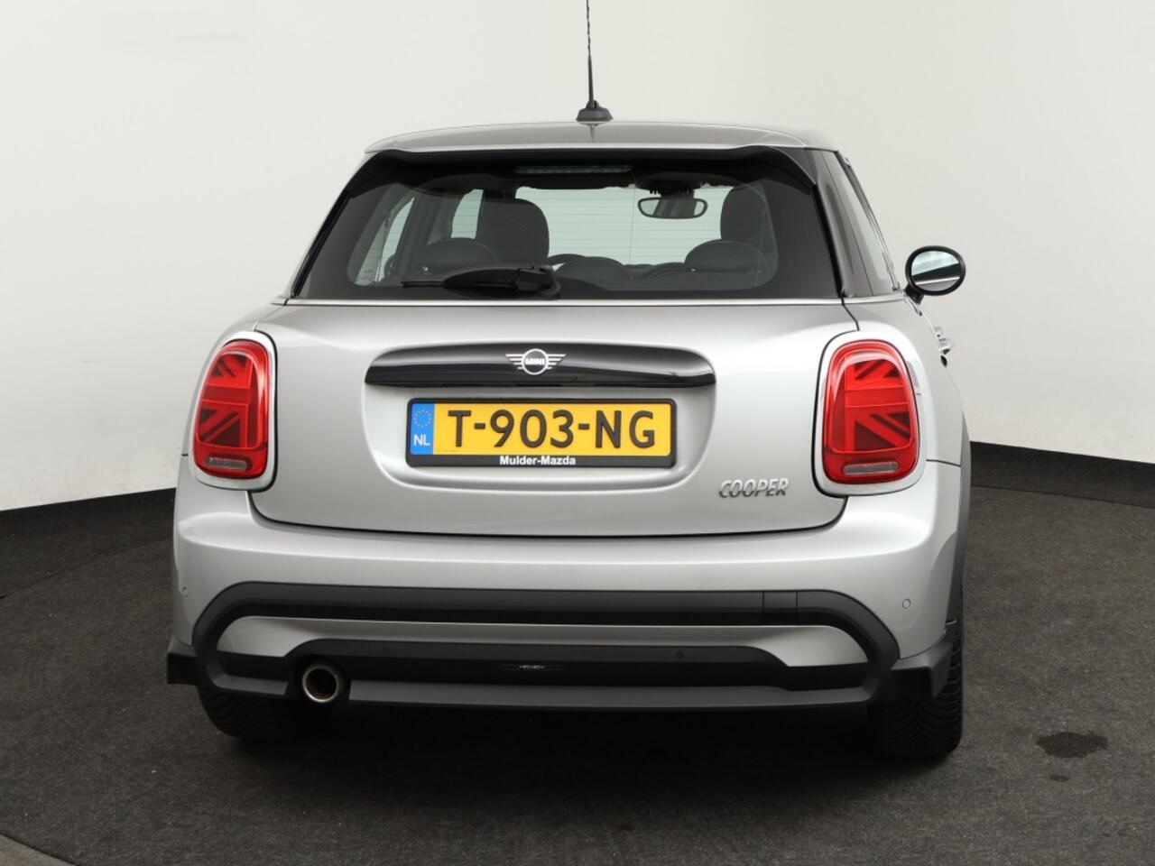 Mini COOPER Mini 1.5 Camden Edition | Automaat o CarPlay o Climate o LED