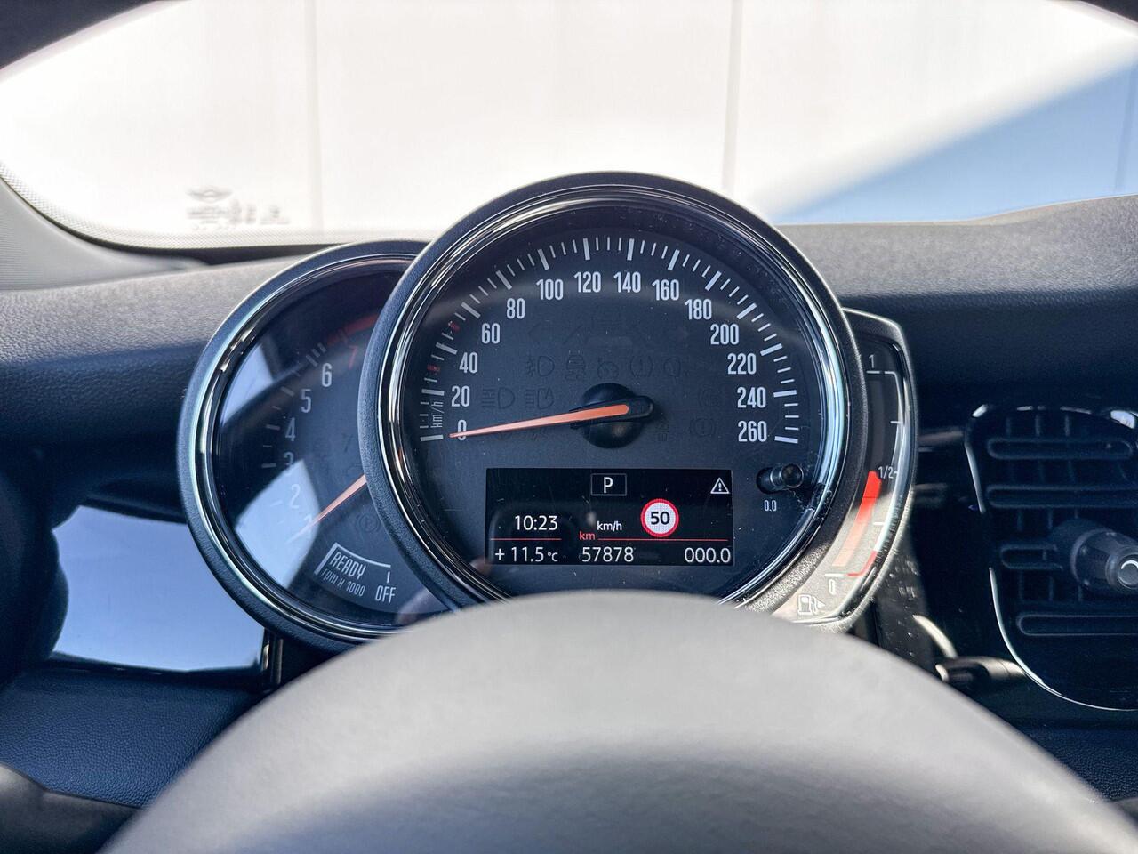 Mini COOPER 3-deurs Camden Edition | Selections 1500