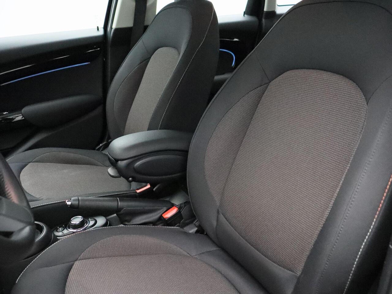 Mini COOPER 5-deurs Camden Edition + 16''