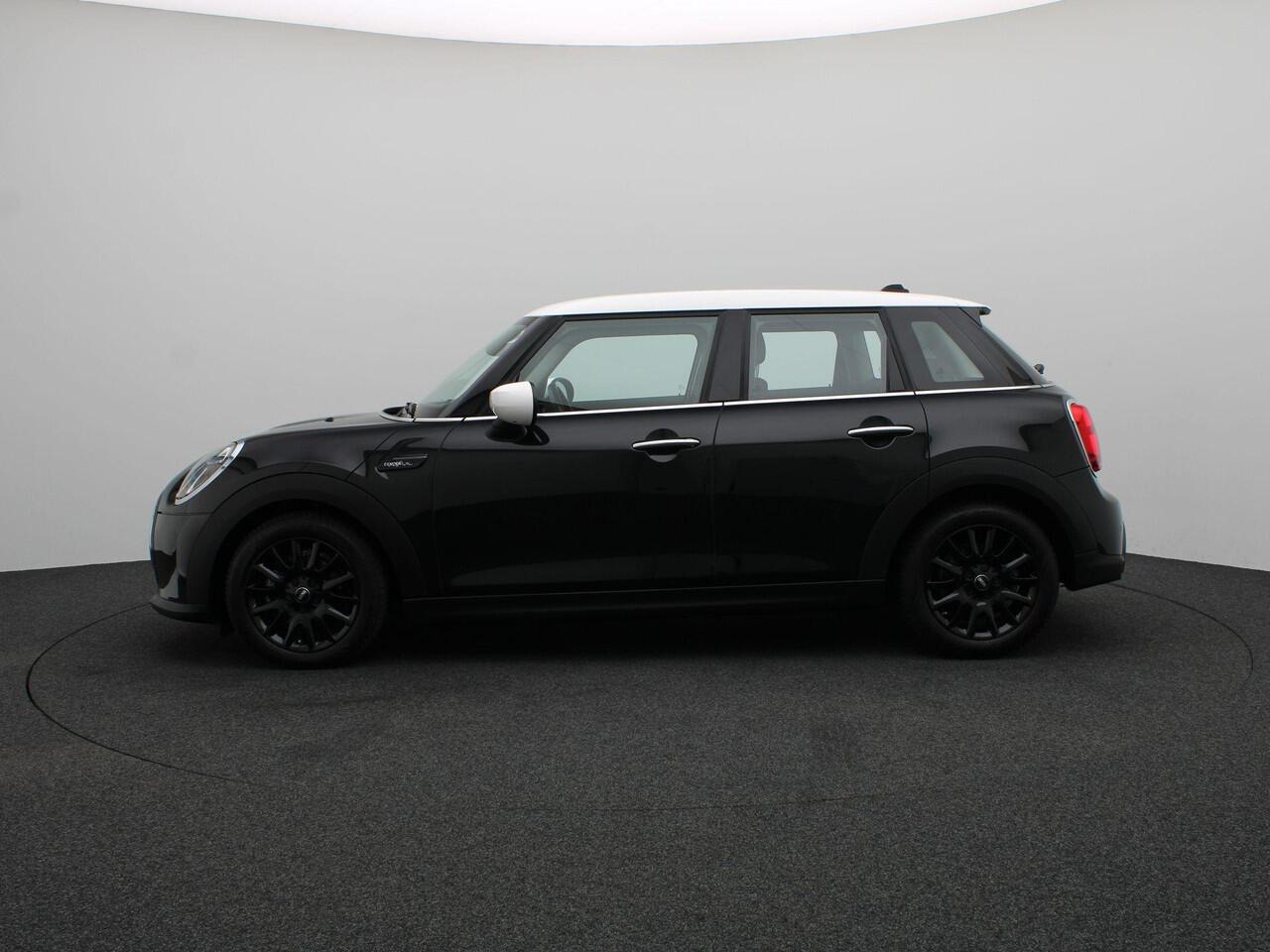 Mini COOPER 5-deurs Camden Edition + 16''