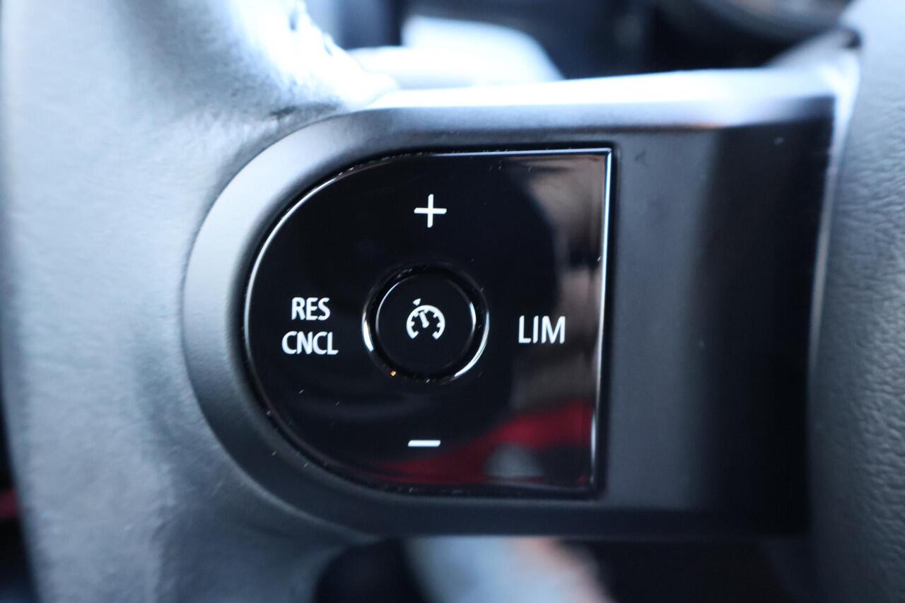 Mini COOPER 1.5 Cooper Camden Edition 1e Eigenaar | Volledig Onderh | NAP | BTW | Carplay | Navi | Cruise | DAB | Full Led | Start/Stop | Hill-Hold | PDC