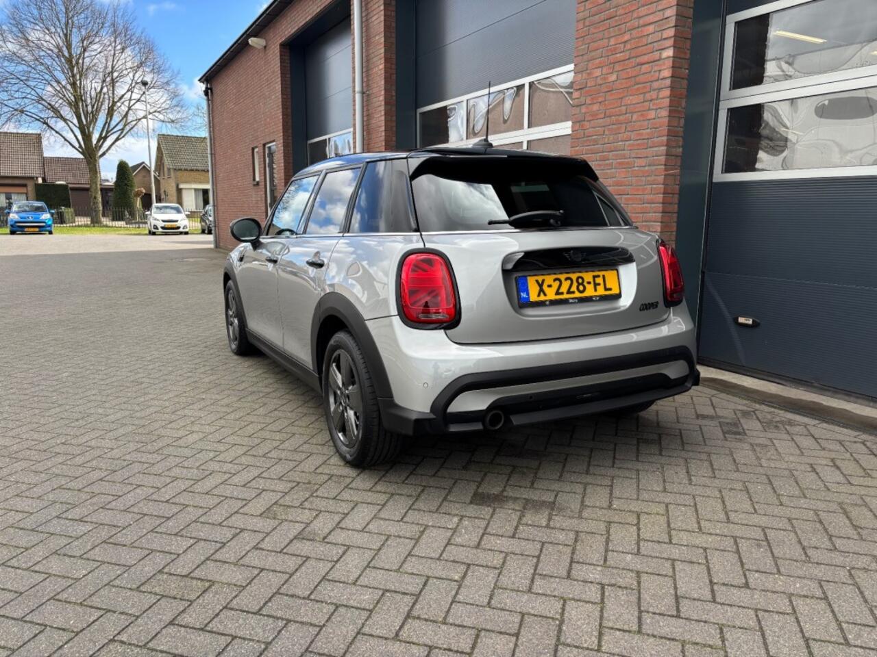 Mini COOPER 1.5 COOPER CAMDEN
