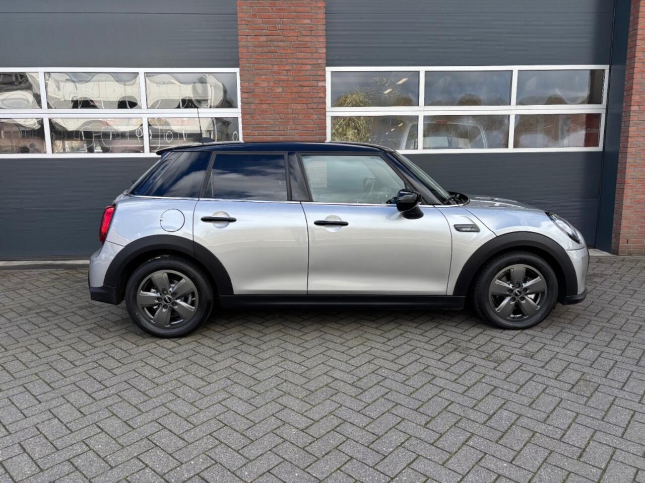 Mini COOPER 1.5 COOPER CAMDEN