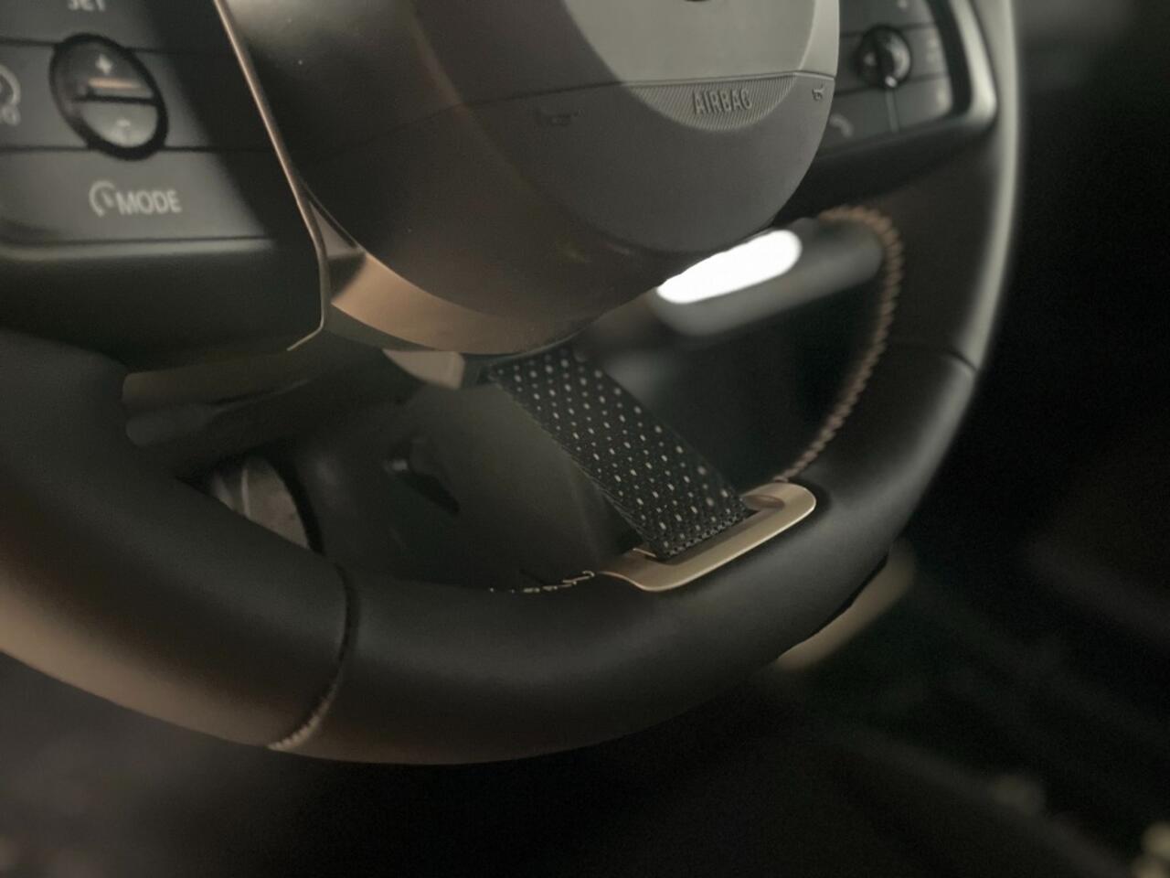 Mini COOPER Cooper 3-drs C 156pk Jcw 18 lmv Pano leer Key-less Head-up