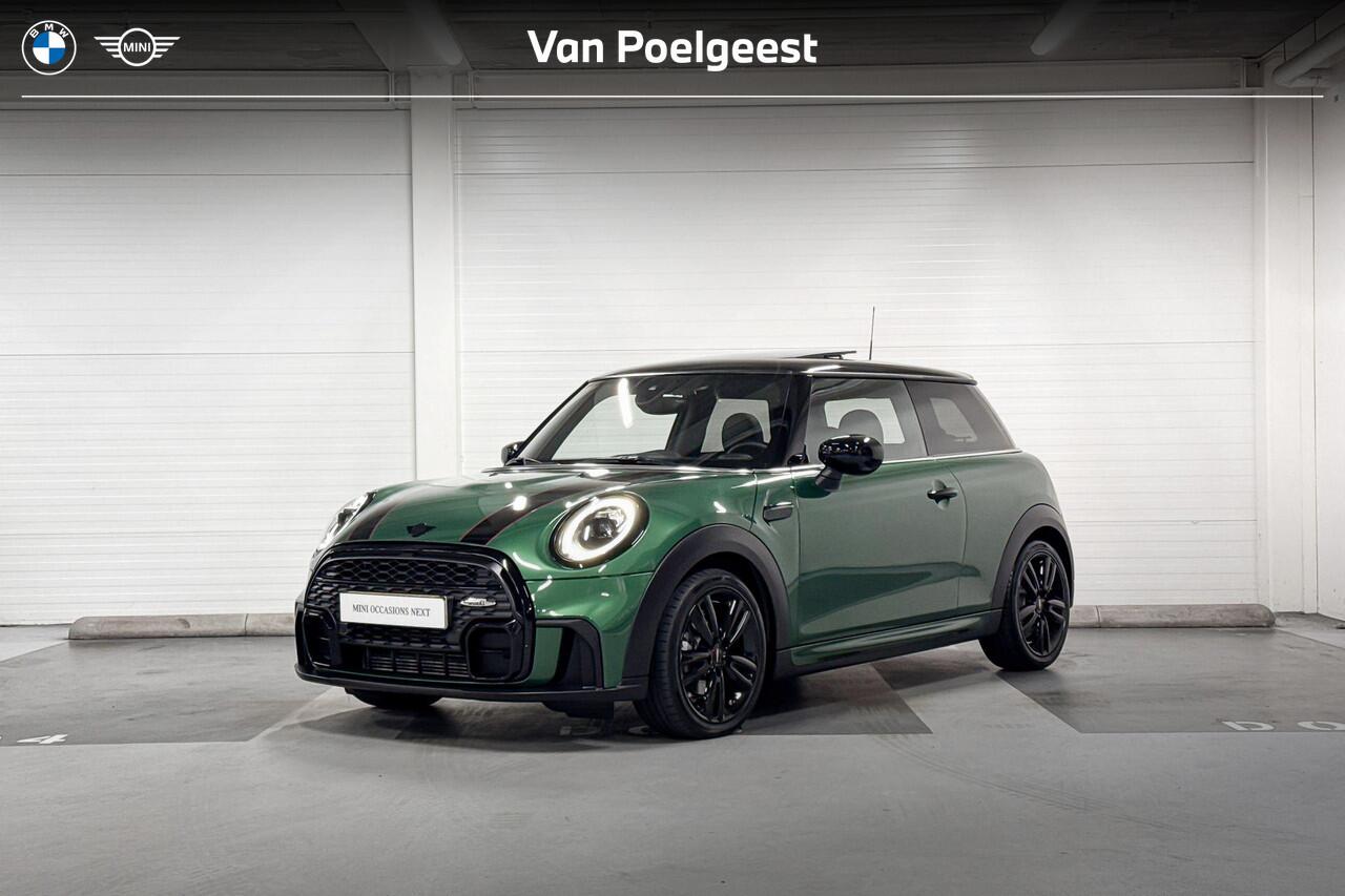 Mini COOPER 3-Deurs 1.5 Resolute Go Edition | Panoramadak | Stoelverwarming | Apple Carplay/Android Auto