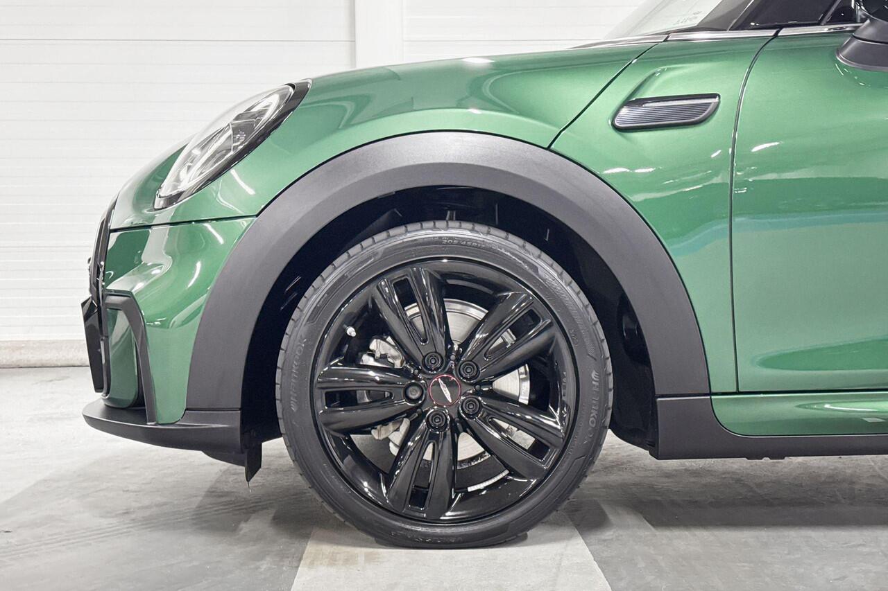 Mini COOPER 3-Deurs 1.5 Resolute Go Edition | Panoramadak | Stoelverwarming | Apple Carplay/Android Auto