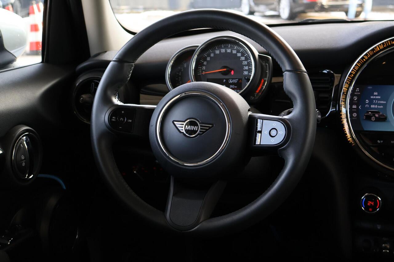 Mini COOPER 5-Deurs | Cruise Control | Parkeersensor Achter | LED Koplampen