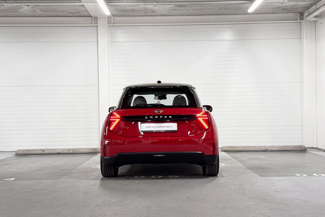 Mini COOPER 3-deurs E Classic | Head-Up Display | Parkeerhulpsysteem | Pakket S