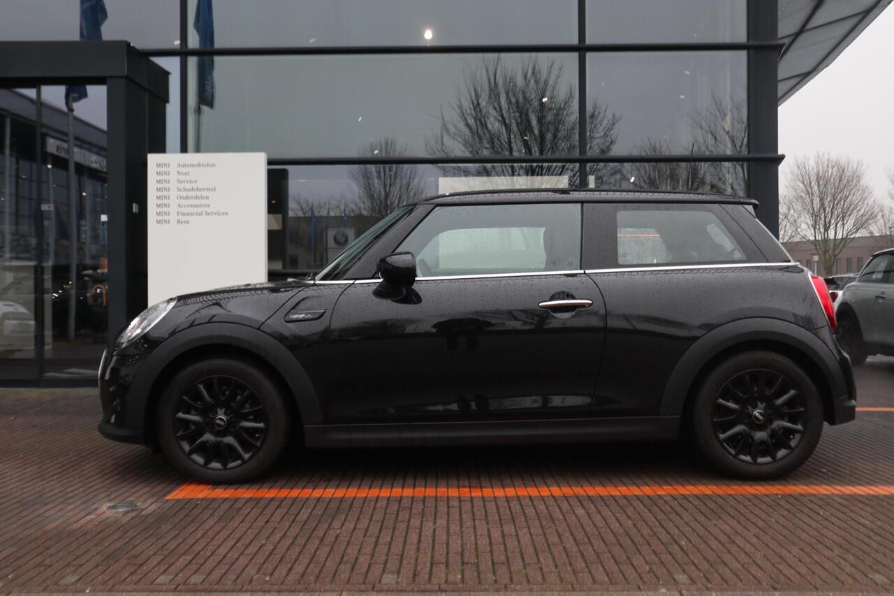 Mini COOPER 3-deurs | Parkeersensoren achter | NAVI