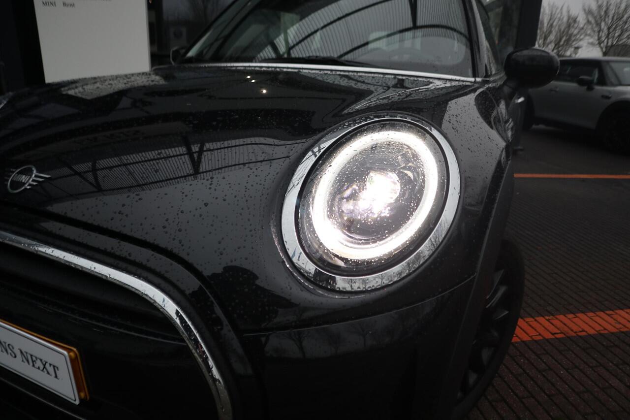 Mini COOPER 3-deurs | Parkeersensoren achter | NAVI