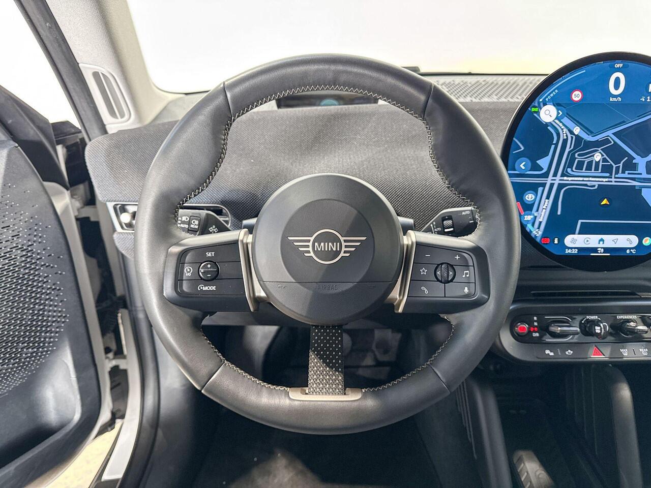 Mini COOPER E Classic Uitvoering Pakket S