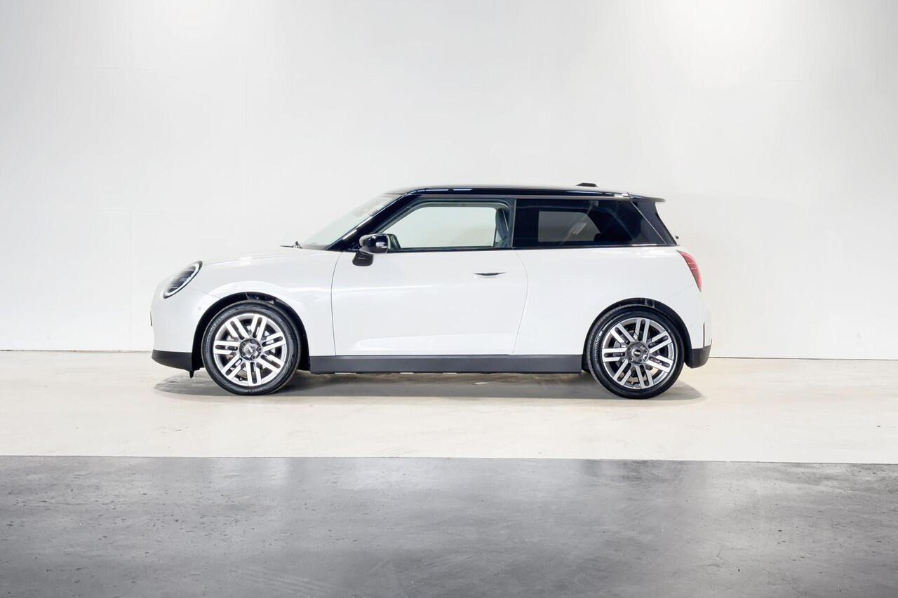 Mini COOPER E Classic Uitvoering Pakket S