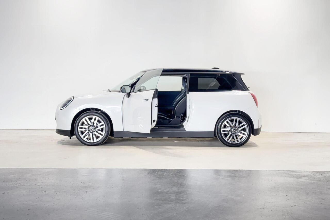 Mini COOPER E Classic Uitvoering Pakket S