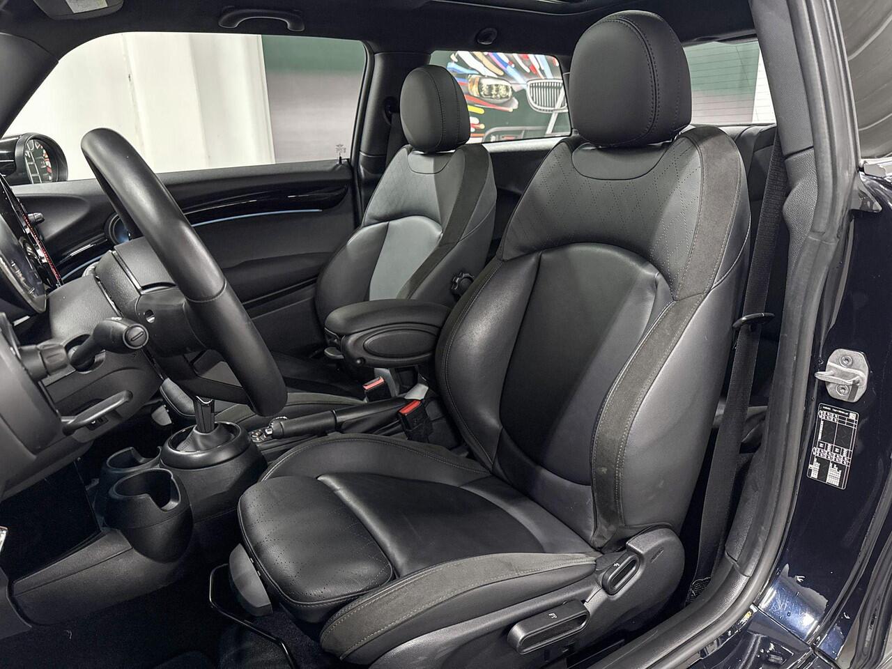 Mini COOPER 3-deurs | Stoelverwarming | Panoramadak | Achteruitrijcamera