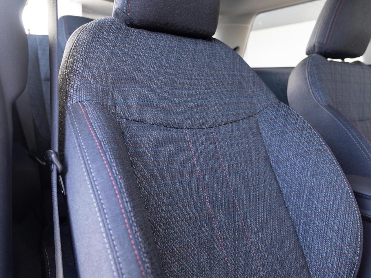Mini COOPER C Essential + XS-pakket | Lentevoordeel