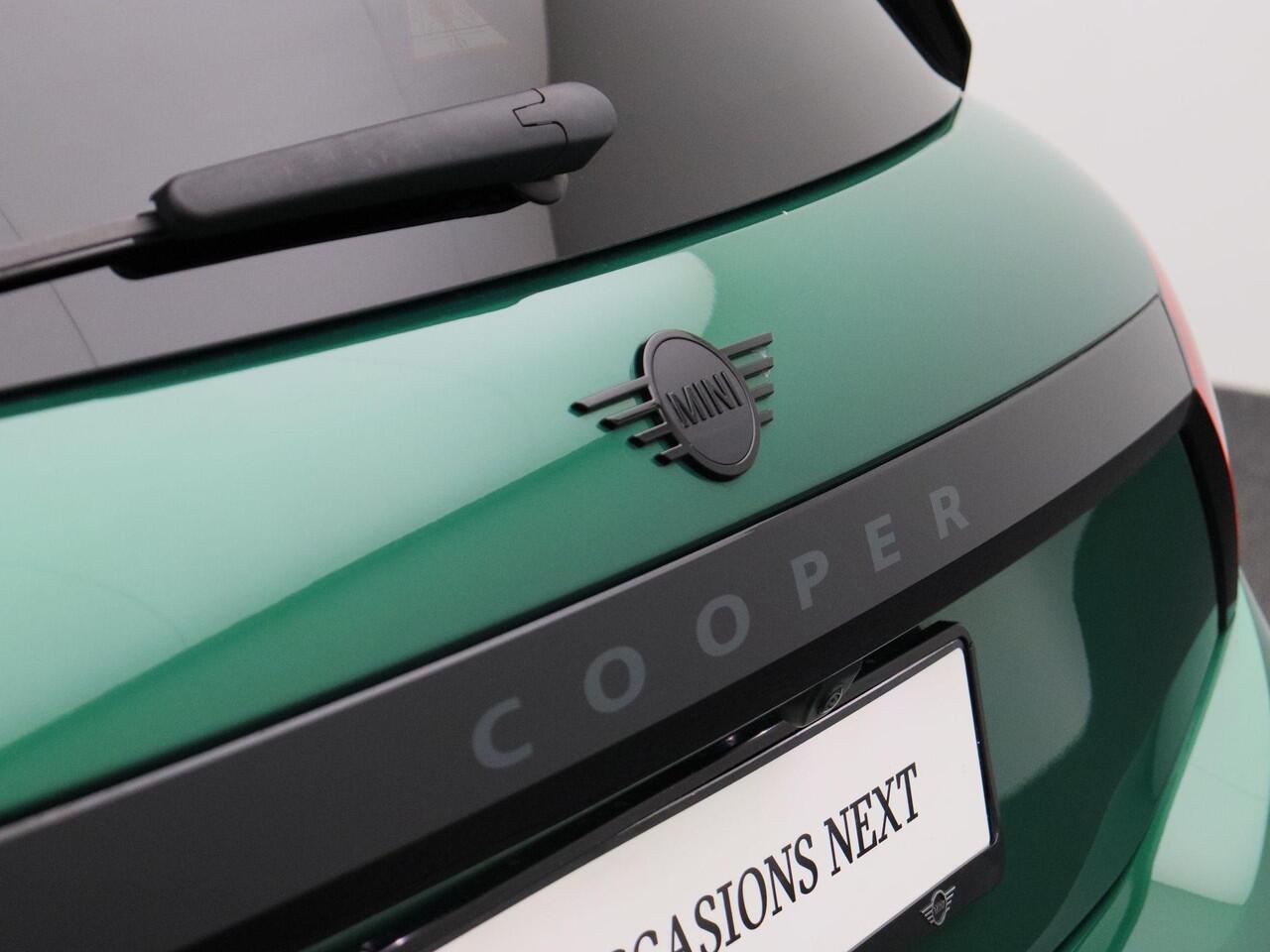 Mini COOPER Mini E John Cooper Works M + Panoramadak + Head-Up Display + 18"