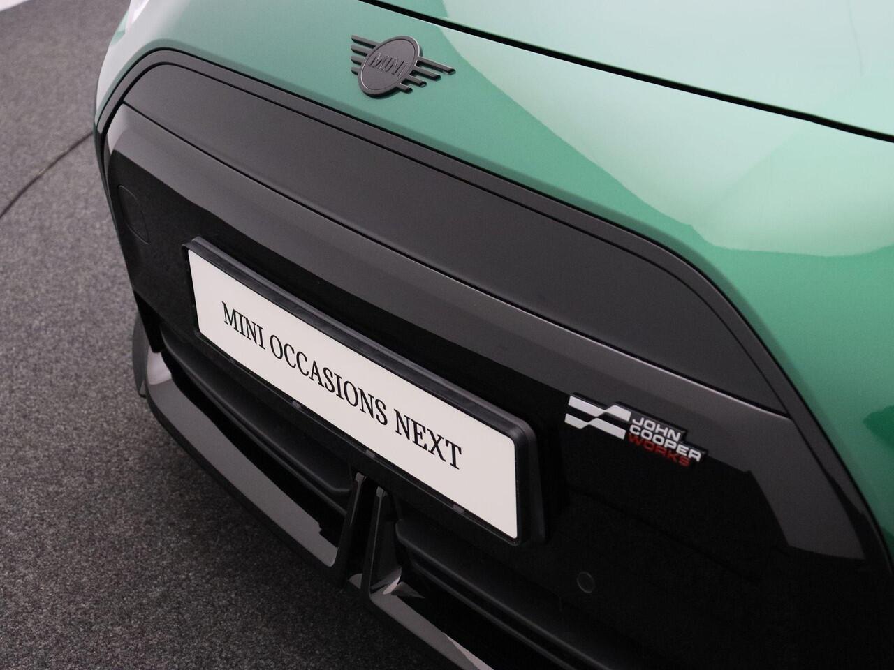 Mini COOPER Mini E John Cooper Works M + Panoramadak + Head-Up Display + 18"