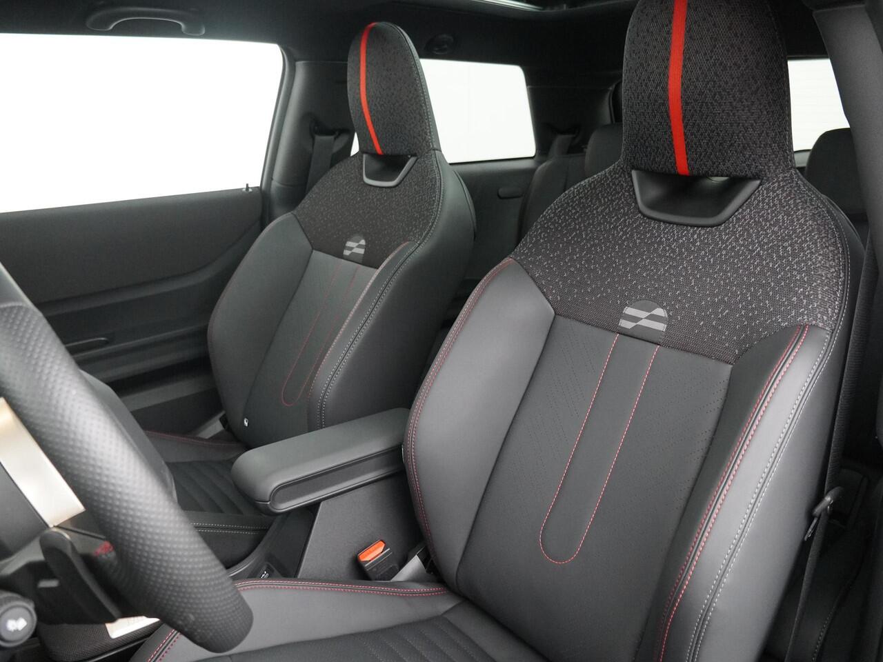 Mini COOPER 3-deurs C JCW-trim | Pakket-M | Stuur- stoelverwarming | Schuif-kantel dak | Achteruitrijcamera |