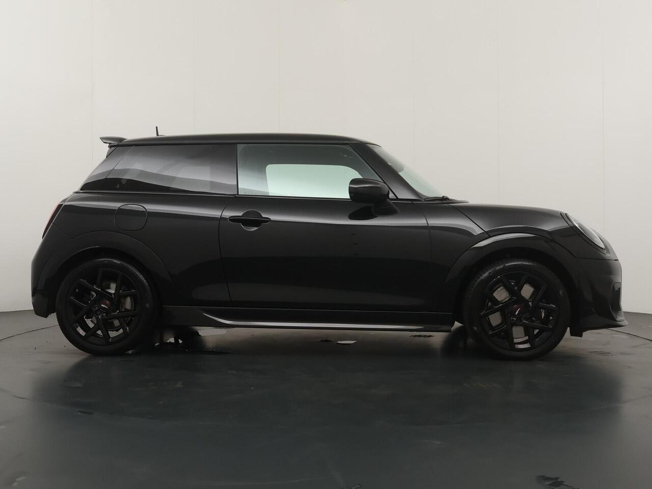Mini COOPER 3-deurs C JCW-trim | Pakket-M | Stuur- stoelverwarming | Schuif-kantel dak | Achteruitrijcamera |