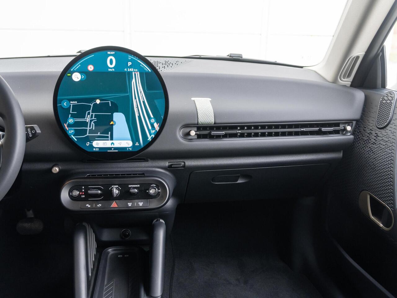 Mini COOPER E Essential + 17 inch + Navigatie + Apple Carplay + Warmtepomp