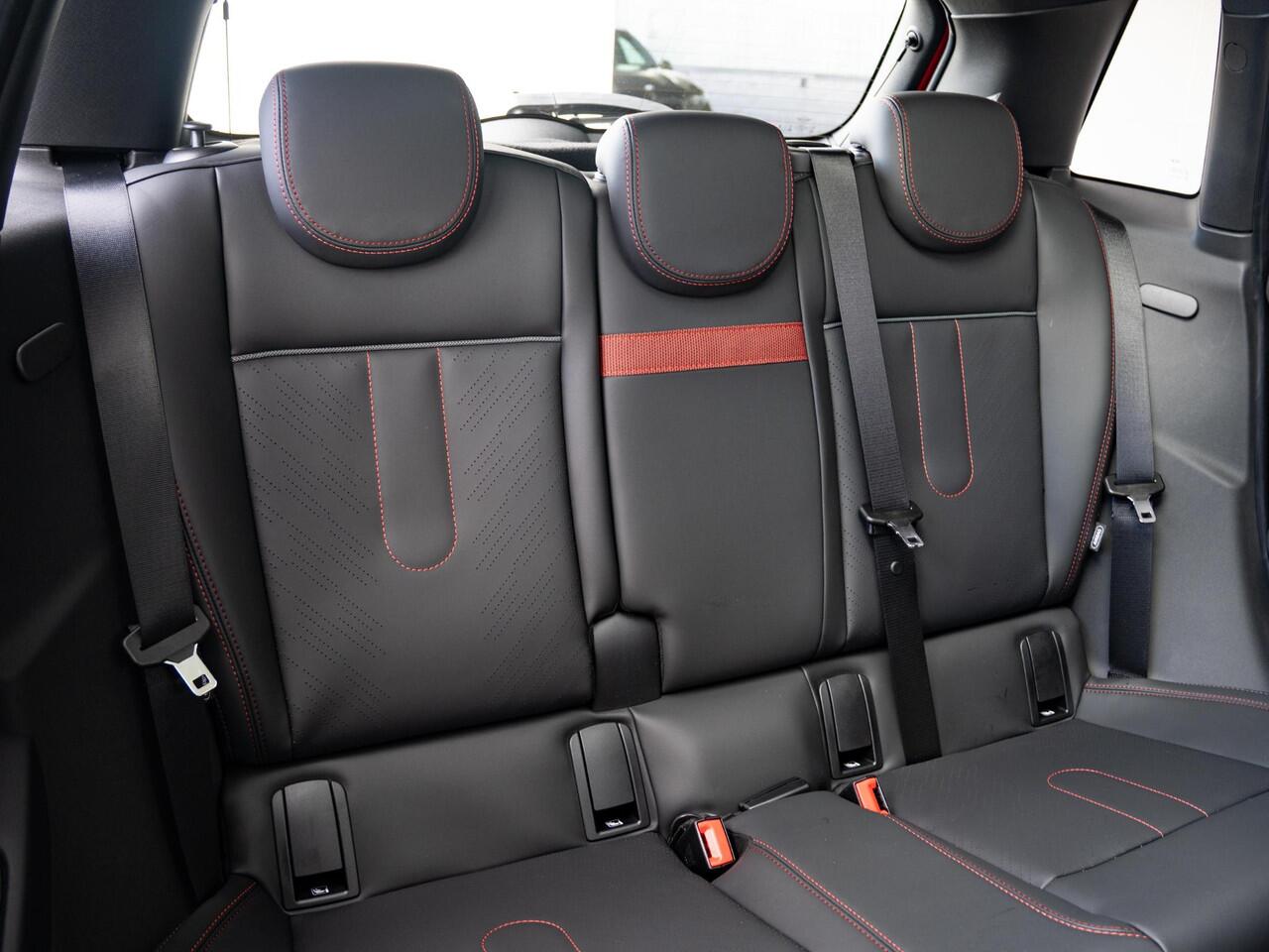 Mini COOPER 5-deurs C JCW + M-pakket