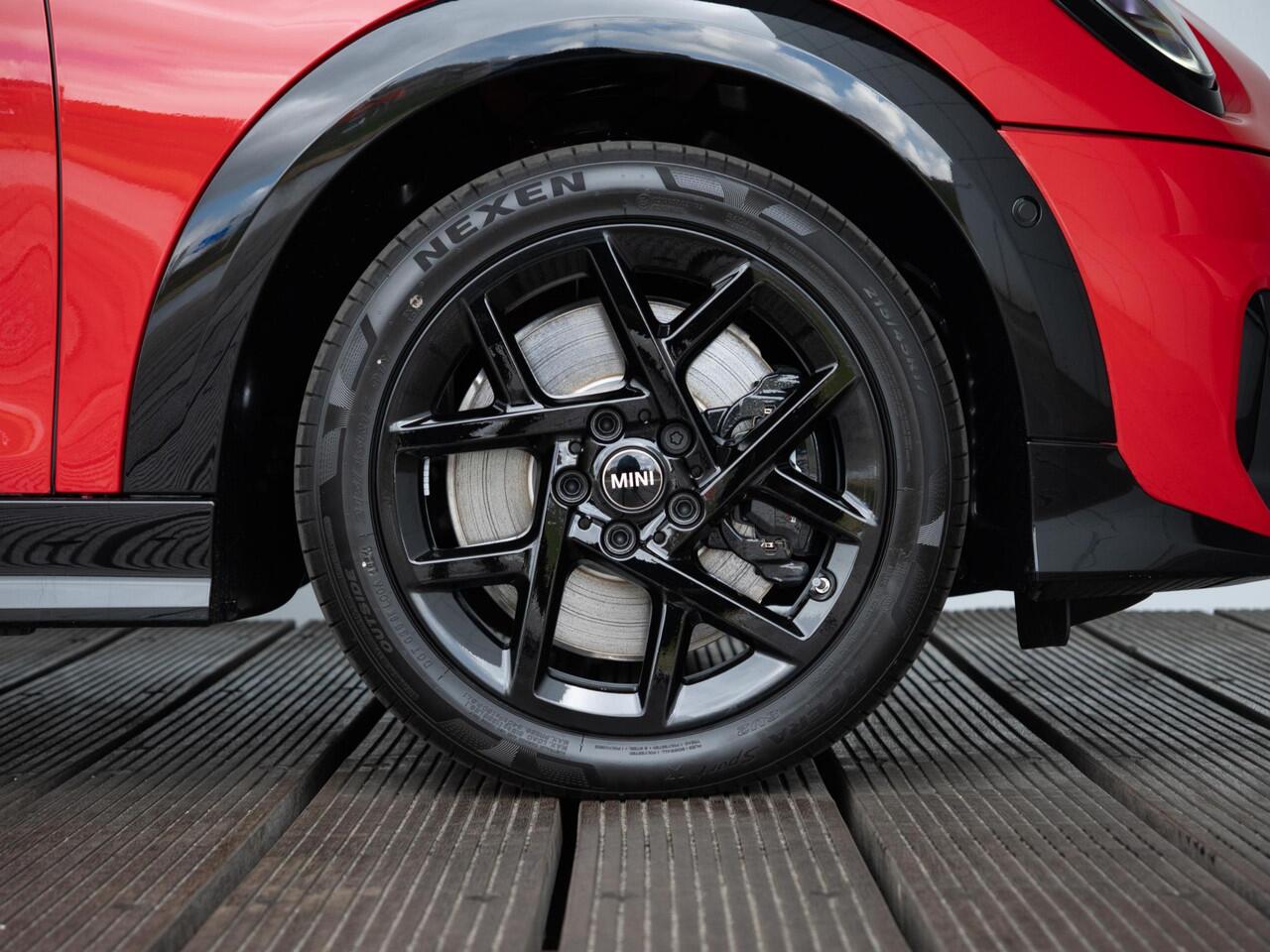 Mini COOPER 5-deurs C JCW + M-pakket