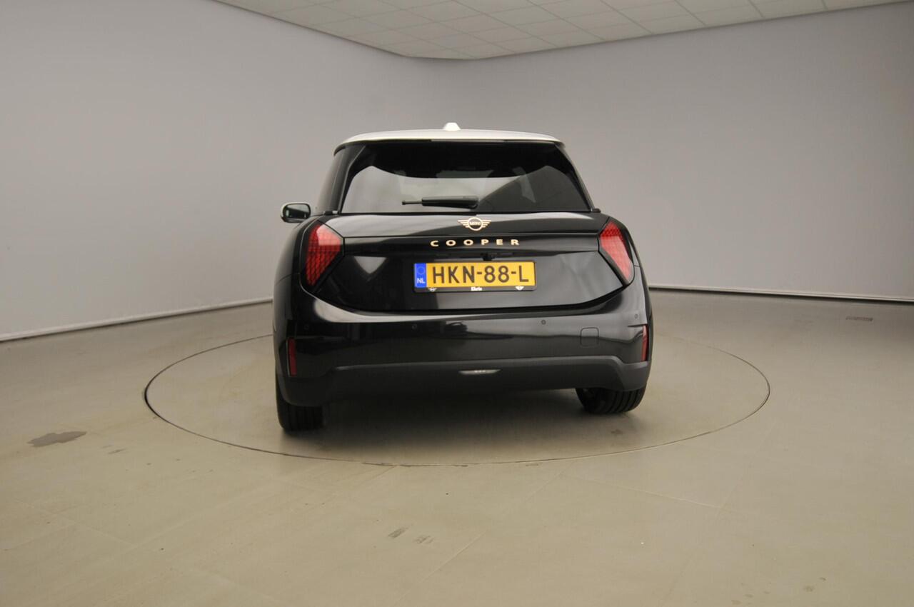 Mini COOPER 3-deurs E | Favoured Trim + Package L