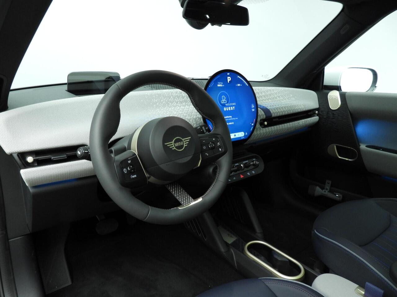 Mini COOPER 3-deurs E | Favoured Trim + Package L