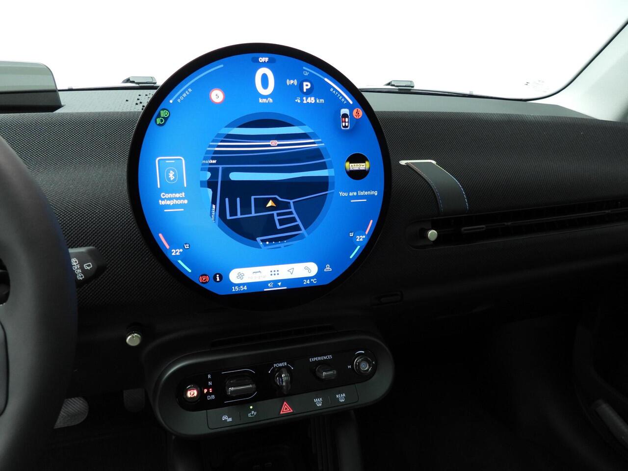 Mini COOPER 3-deurs E Classic Trim / Pakket L / Harman-Kardon / Panoramadak / Getint glas / Park assist / Head-up / Alu wielen 18 inch