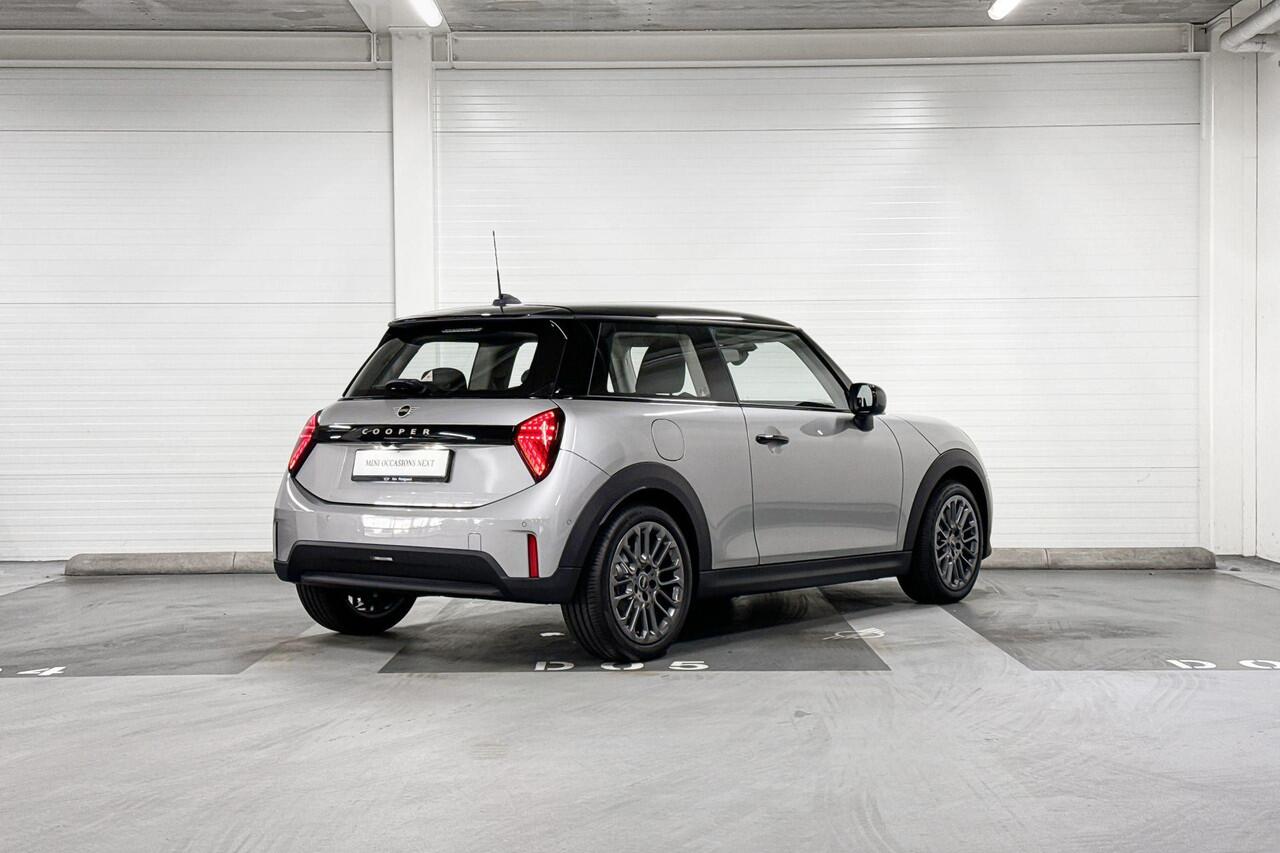 Mini COOPER 3-deurs C | Classic Uitvoering | Pakket S | 17" U-Spoke Grey | Selections