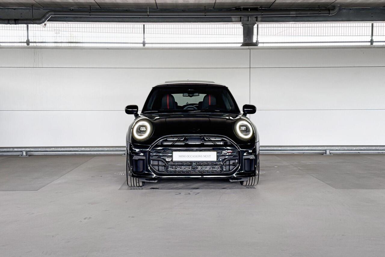 Mini COOPER 3-deurs 1.5 Cooper C John Cooper Works M | Pakket M | Dak in carrosseriekleur