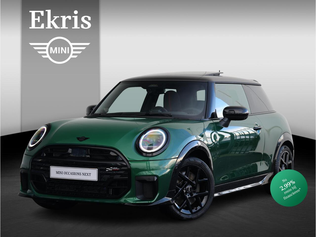 Mini COOPER C John Cooper Works + XL Pakket | Stuurwielverwarming/ Stoelverwarming/ Panoramadak/ Harman-Kardon/ Head-Up/ Elektrische verstelbare stoelen/ Driving Assistant Plus