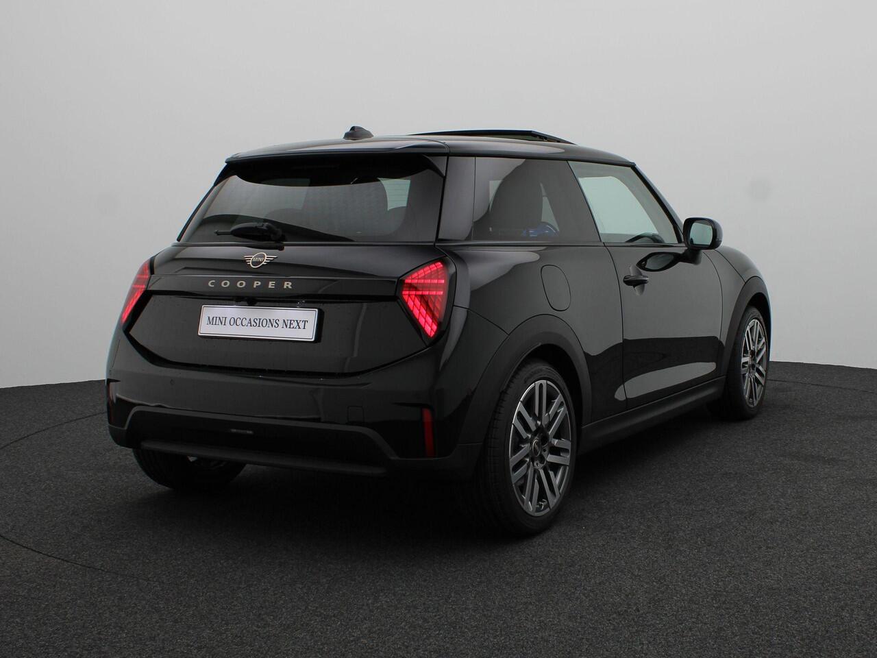 Mini COOPER Mini 1.5 C Blackyard