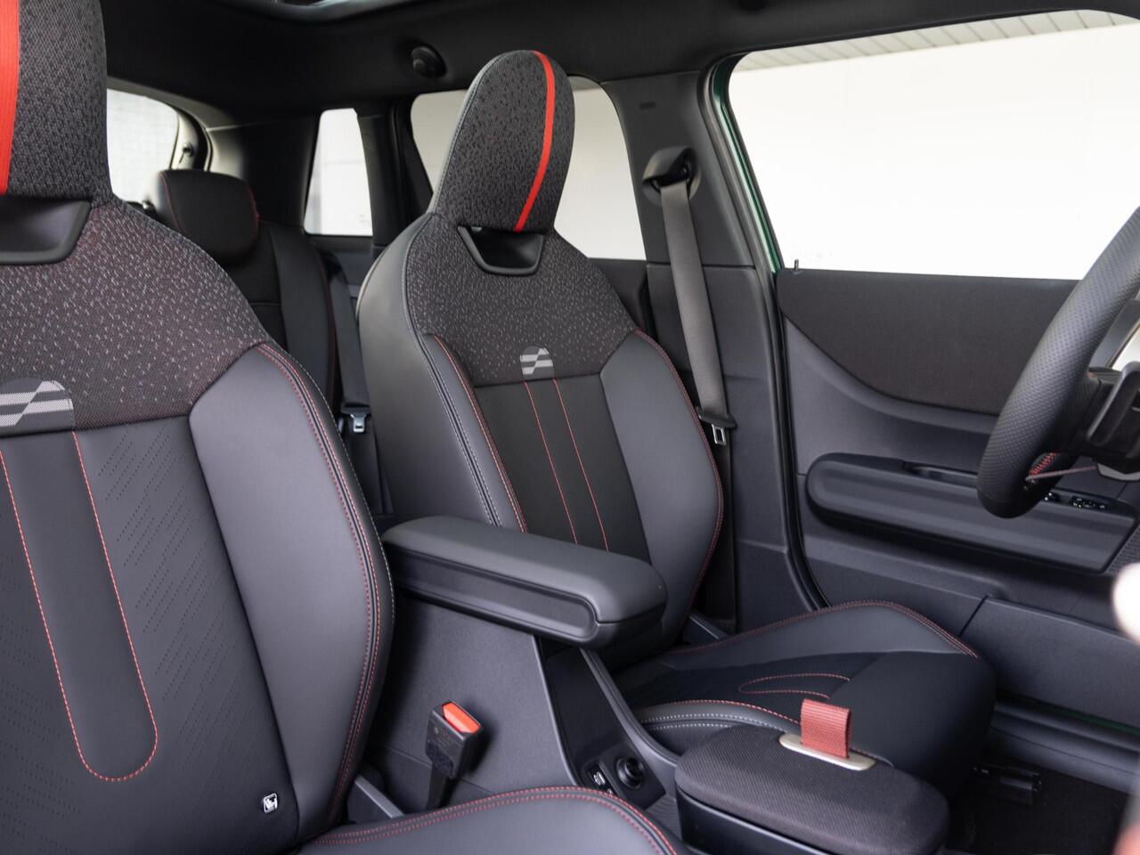 Mini COOPER C John Cooper Works Trim | XL pakket