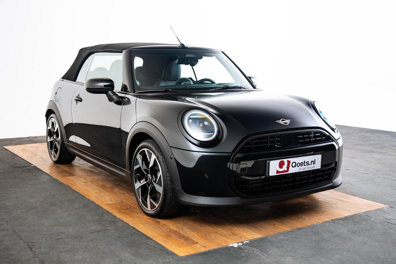 Mini COOPER Mini Cabrio 2.0 C Classic M Head up - Elektrisch verwarmde stoelen - Comfort Acces - Spiegelpakket - Windscherm - High-beam Assistant - Automatisch dimmende binnenspiegel - MINI Experience Modes -